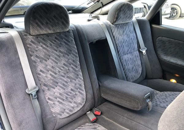 Mazda 626 cena 29999 przebieg: 77326, rok produkcji 1995 z Radymno małe 379